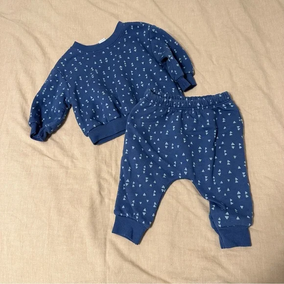 Old Navy Matching Set - Picture 2 of 3